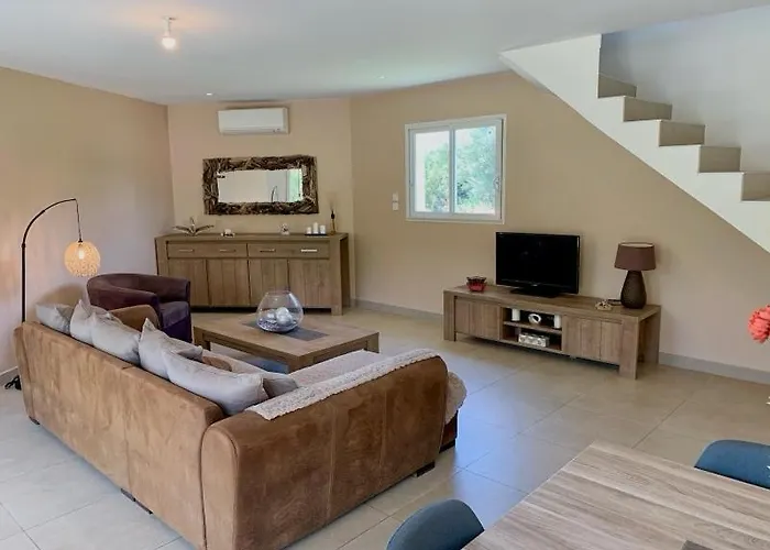 ヴィラ Villa Petreto